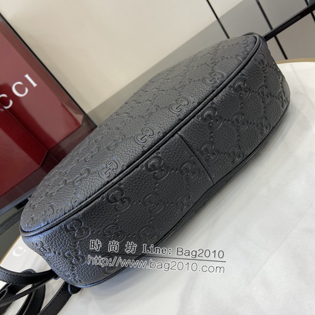 Gucci專櫃古馳最新款Emblem系列中號肩背包斜挎女包 jh2064型號：820453